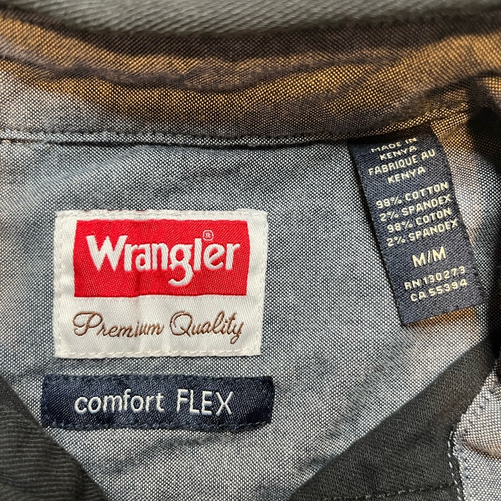 Wrangler Premium Quality Comfort Flex Button Down Shirt Men’s‎ Medium - Picture 5 of 6
